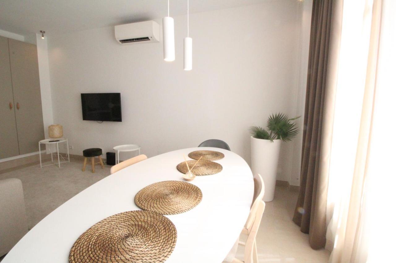 Del Parque Flats Constancia Duplex Apartment Malaga Exterior photo